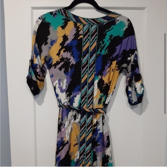 Beautiful Boho BCBG MazAzria Soft shift style dress with waist tie - XS - Picture 3 of 6